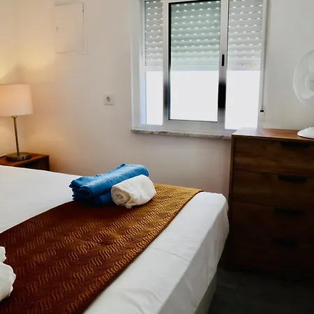 Village Escape - Silhueta Citadina Apartman